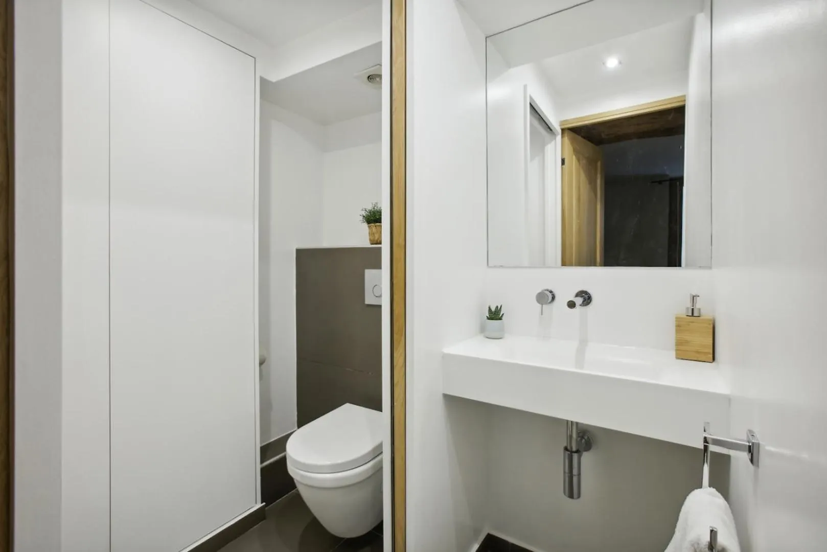 Appartamento Bnbnook - Charming 1br In The Heart Of Saint-germain *