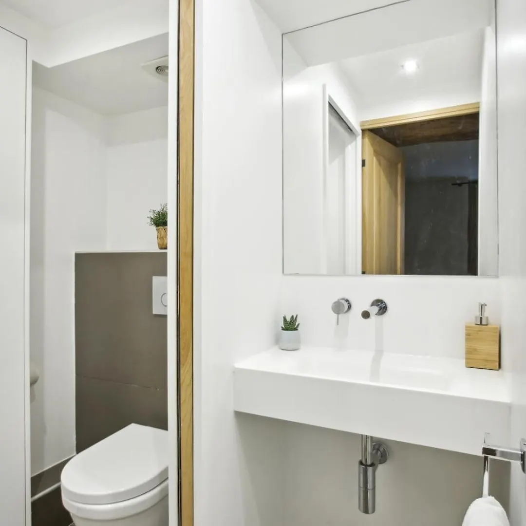 Bnbnook - Charming 1br In The Heart Of Saint-germain